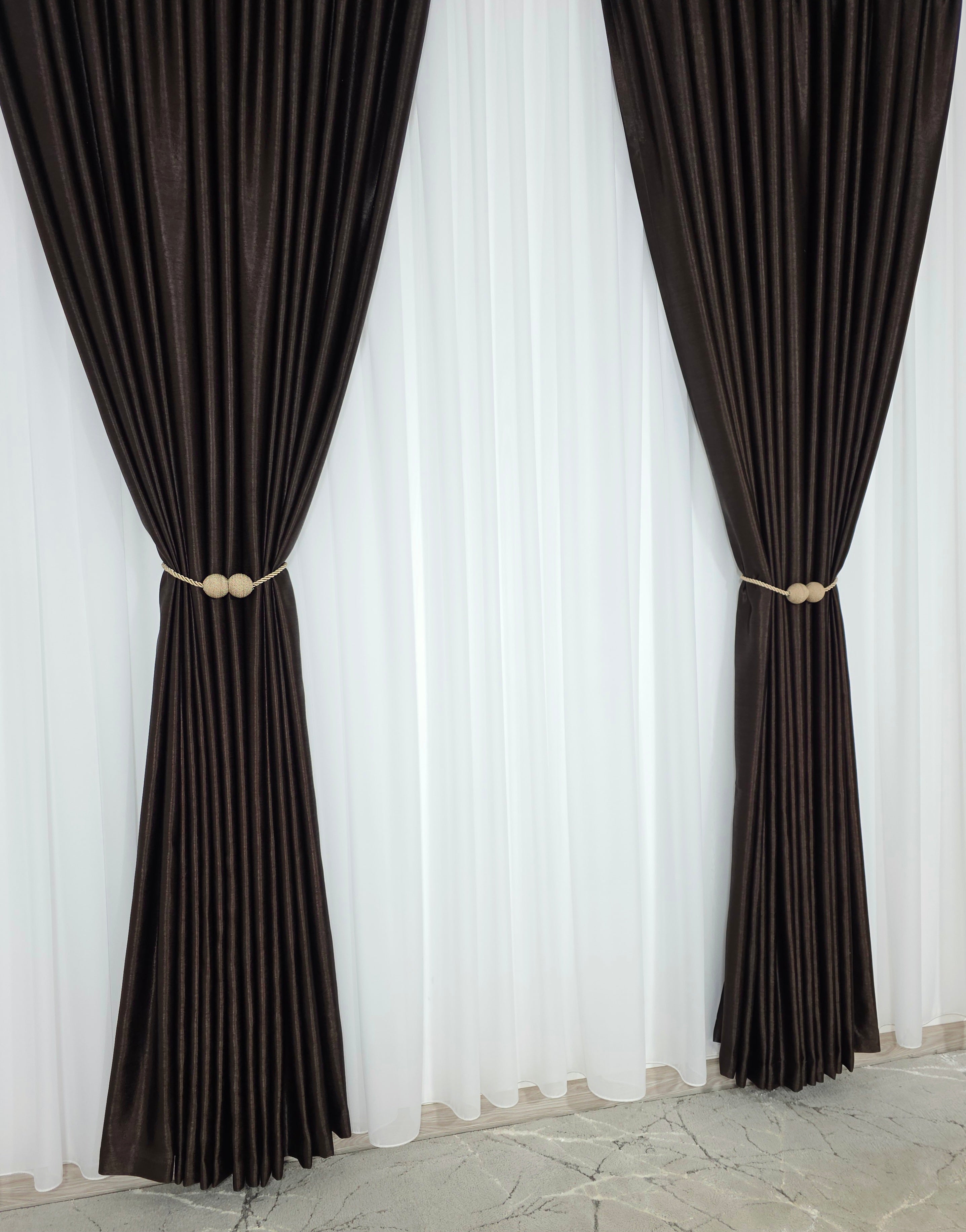 Colectia Soft: perdea voal alb si draperie uni, varianta mai ușoară a catifelei-Wenge