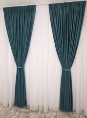 Set Daniela: Perdea Sable Alba plina ca textura Si Draperie Catifea Verde-Turcoaz