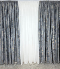 Colectia Venetia: perdea din matase cu insertii aurii varianta 3 si draperie din catifea cu insertii aurii - Gri inchis