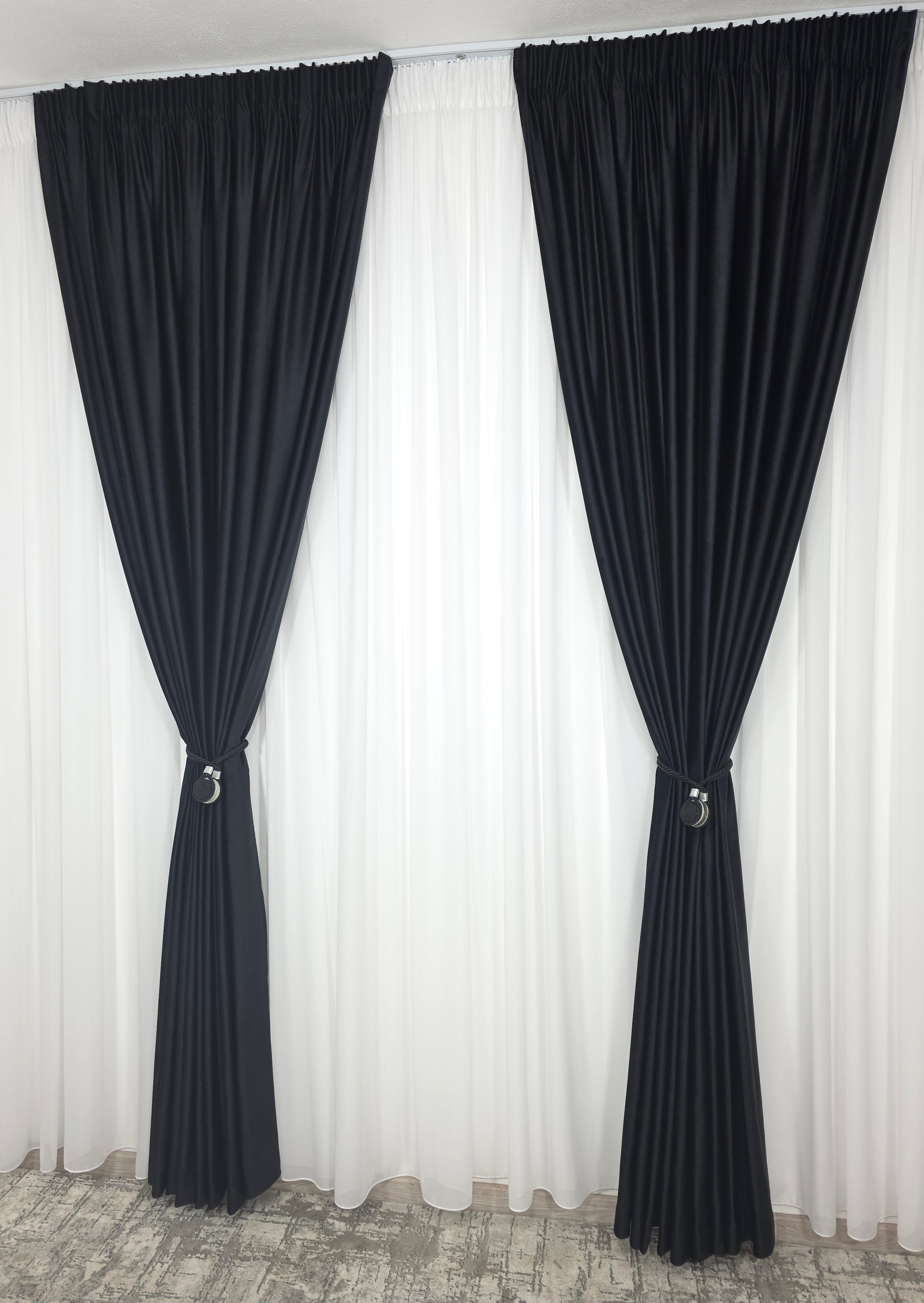 Set Tenebris: Perdea Voal Premium Si Draperie Catifea Negru