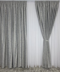 Draperie Pandantiv Catifea Gri Deschis Cu Insertii