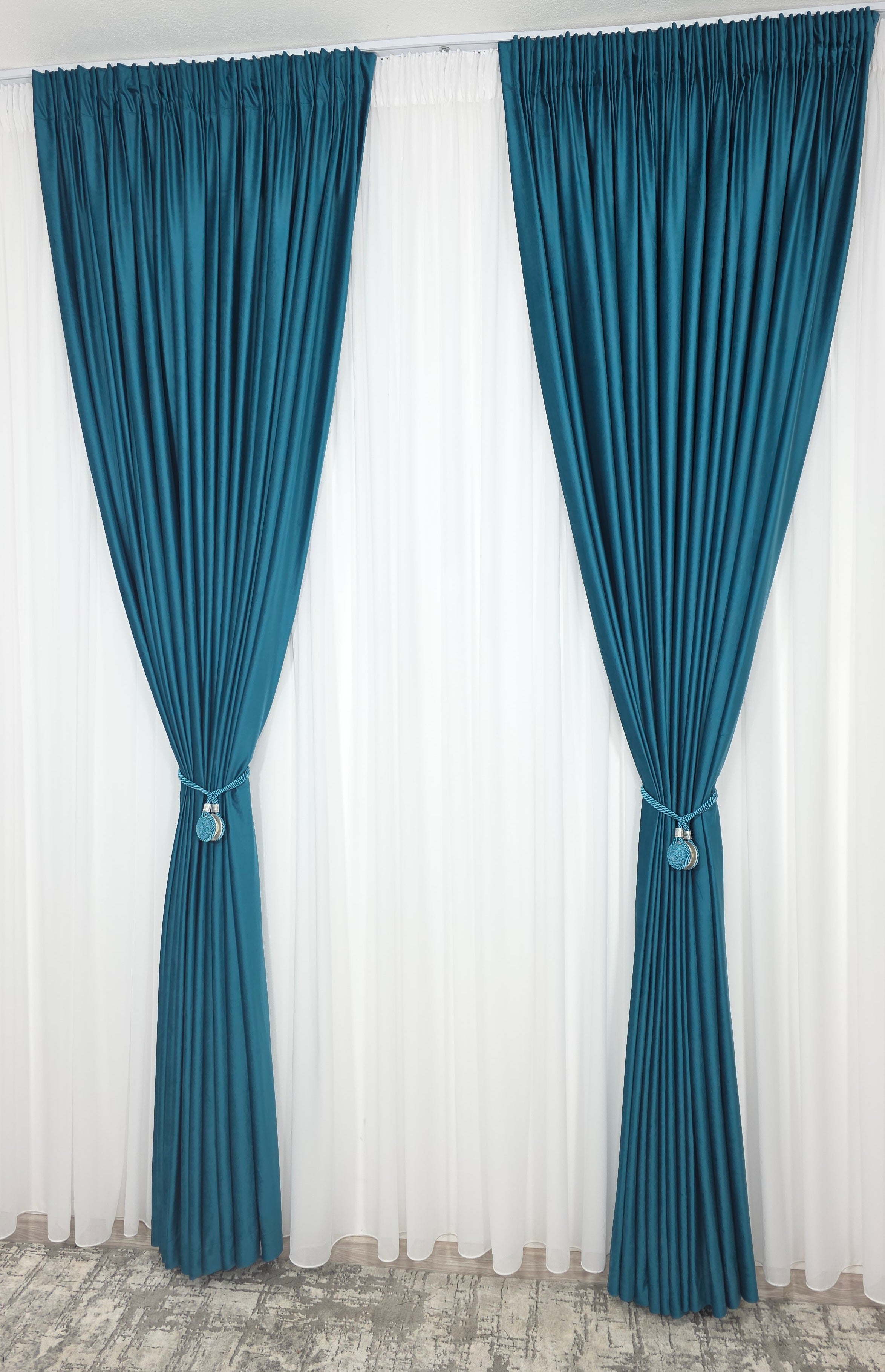 Set Giorgio: Perdea Voal Premium Si Draperie Catifea Turcoaz