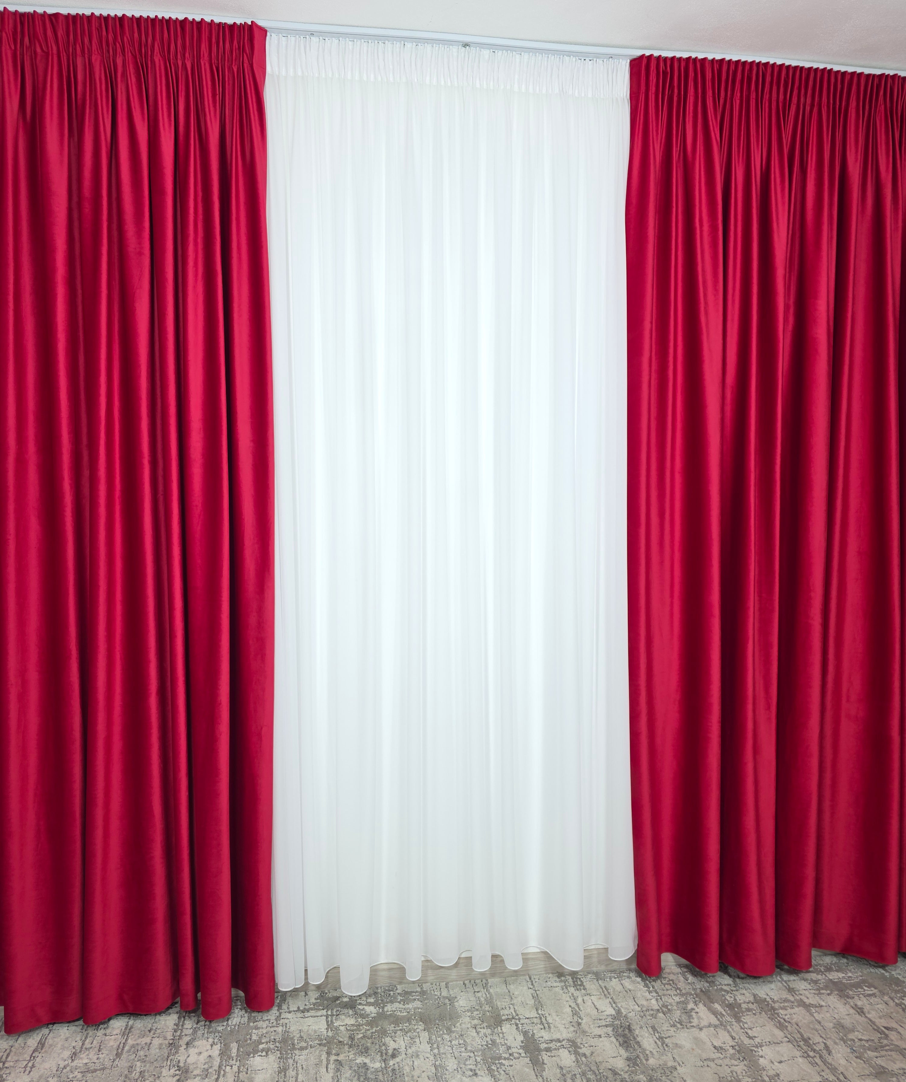 Set Nicoleta: perdea alba simpla voal si draperie catifea rosie