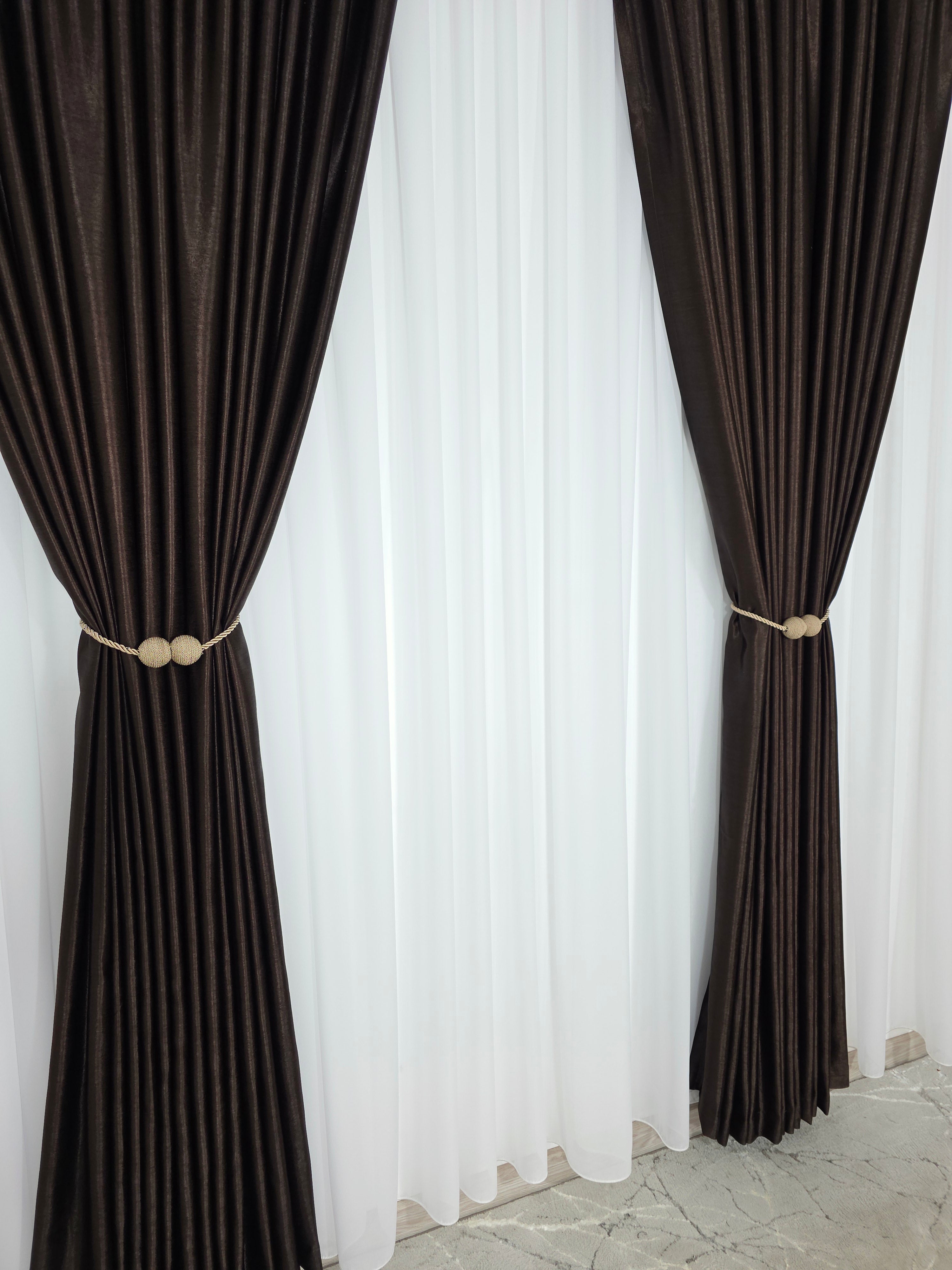Colectia Soft: perdea voal alb si draperie uni, varianta mai ușoară a catifelei-Wenge