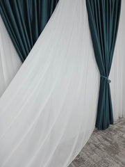 Set Premium: Perdea Matase Alb Imaculat și Draperie Verde Turcoaz Catifea Garantat Opacă Blackout 100%