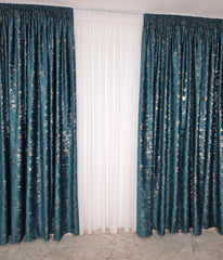 Draperie Mayon din catifea turcoaz cu insertii aurii