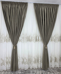 Set Amelia: perdea ivoire din in gros cu broderie bej si draperie din catifea bej inchis