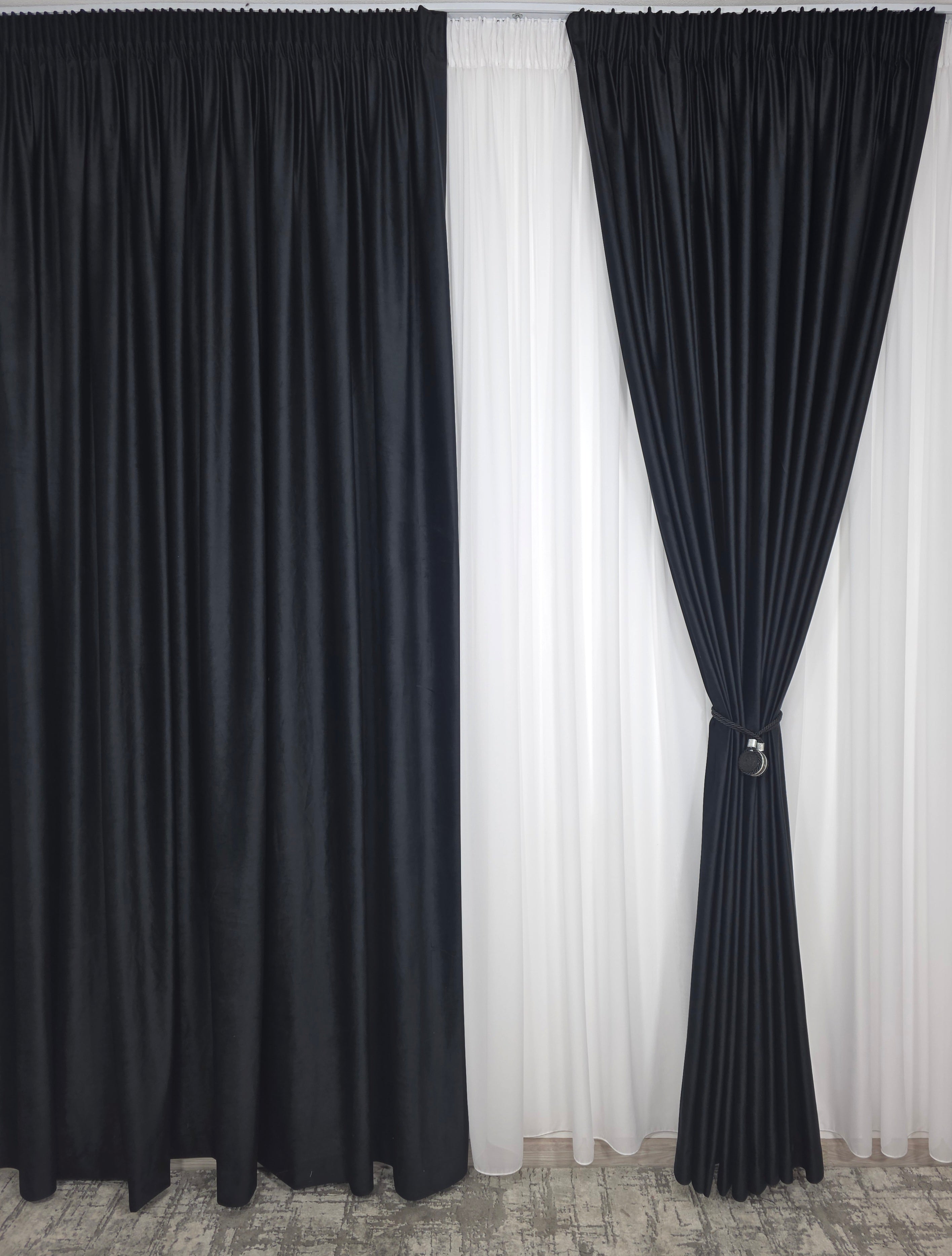 Set Tenebris: Perdea Voal Premium Si Draperie Catifea Negru