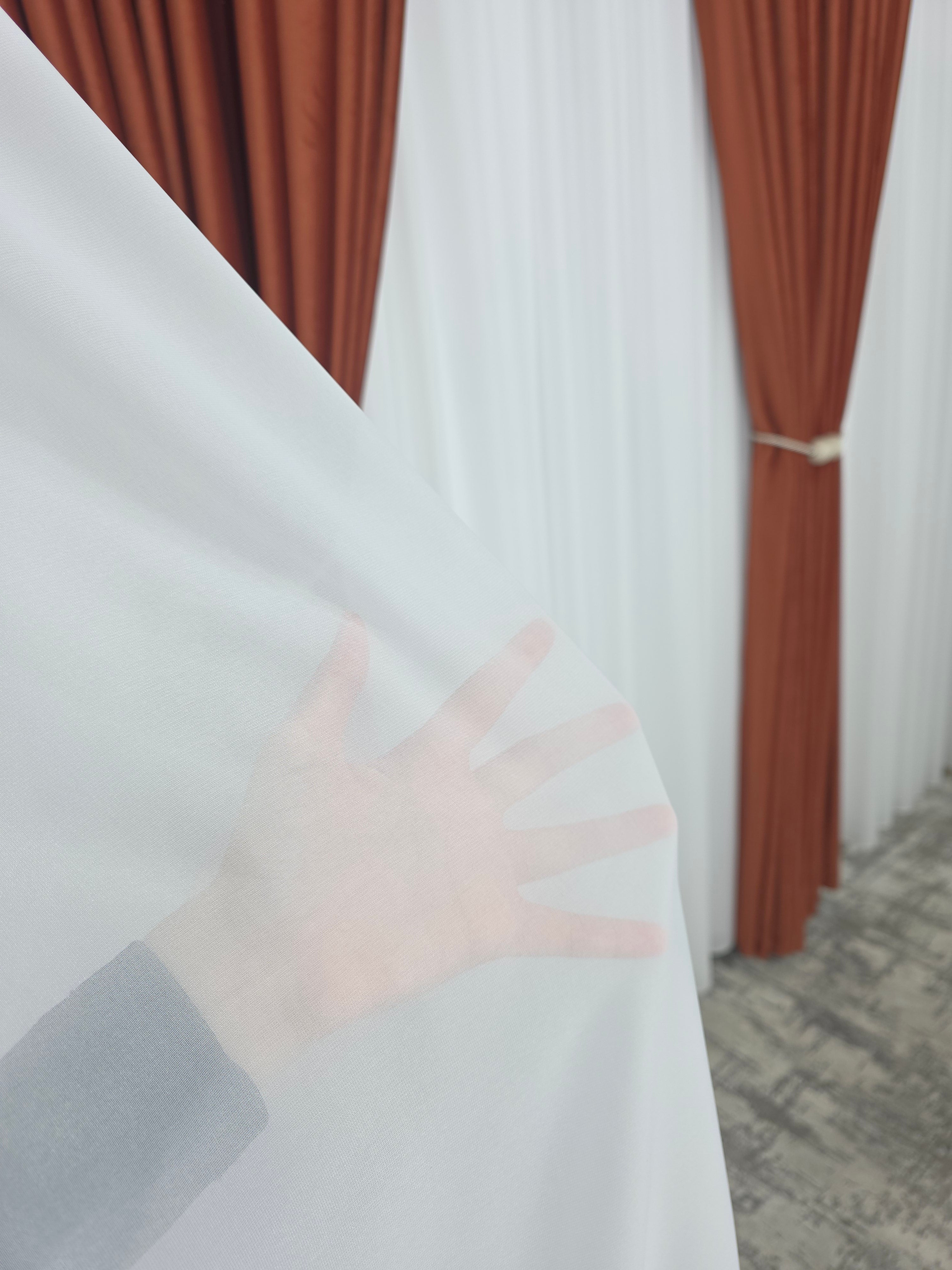 Set Ruginiu de Mai : Perdea Voal Premium Si Draperie Catifea Caramiziu
