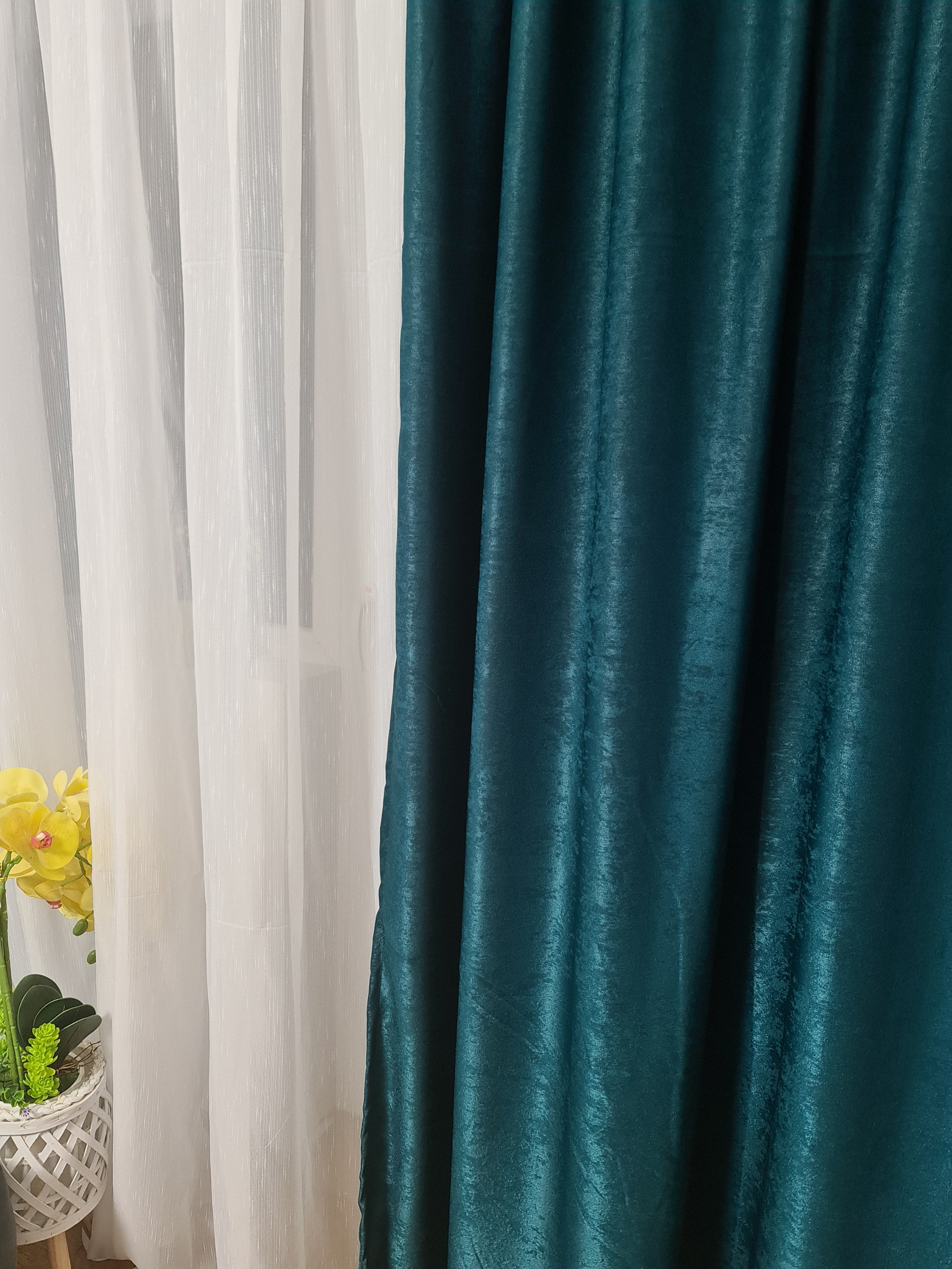 Set perdea si draperie Daniela - CASABLANCA Set perdea si draperie Daniela CasaBlanca  Curtains & Drapes 325.00 CASABLANCA  CASABLANCA