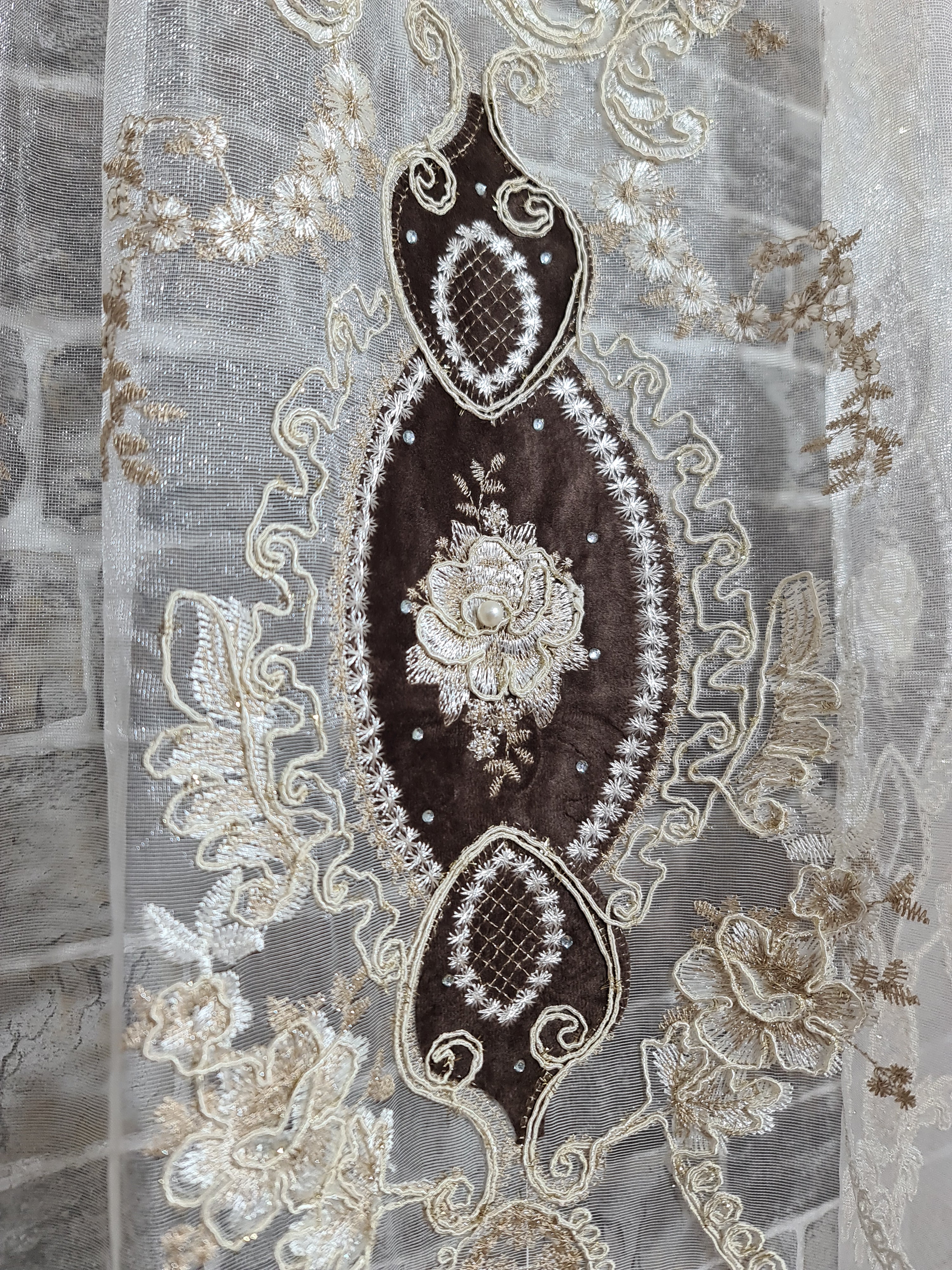 Set perdea si draperie Ivet - CASABLANCA Set perdea si draperie Ivet Casa Blanca Curtains & Drapes 840.00 CASABLANCA  CASABLANCA