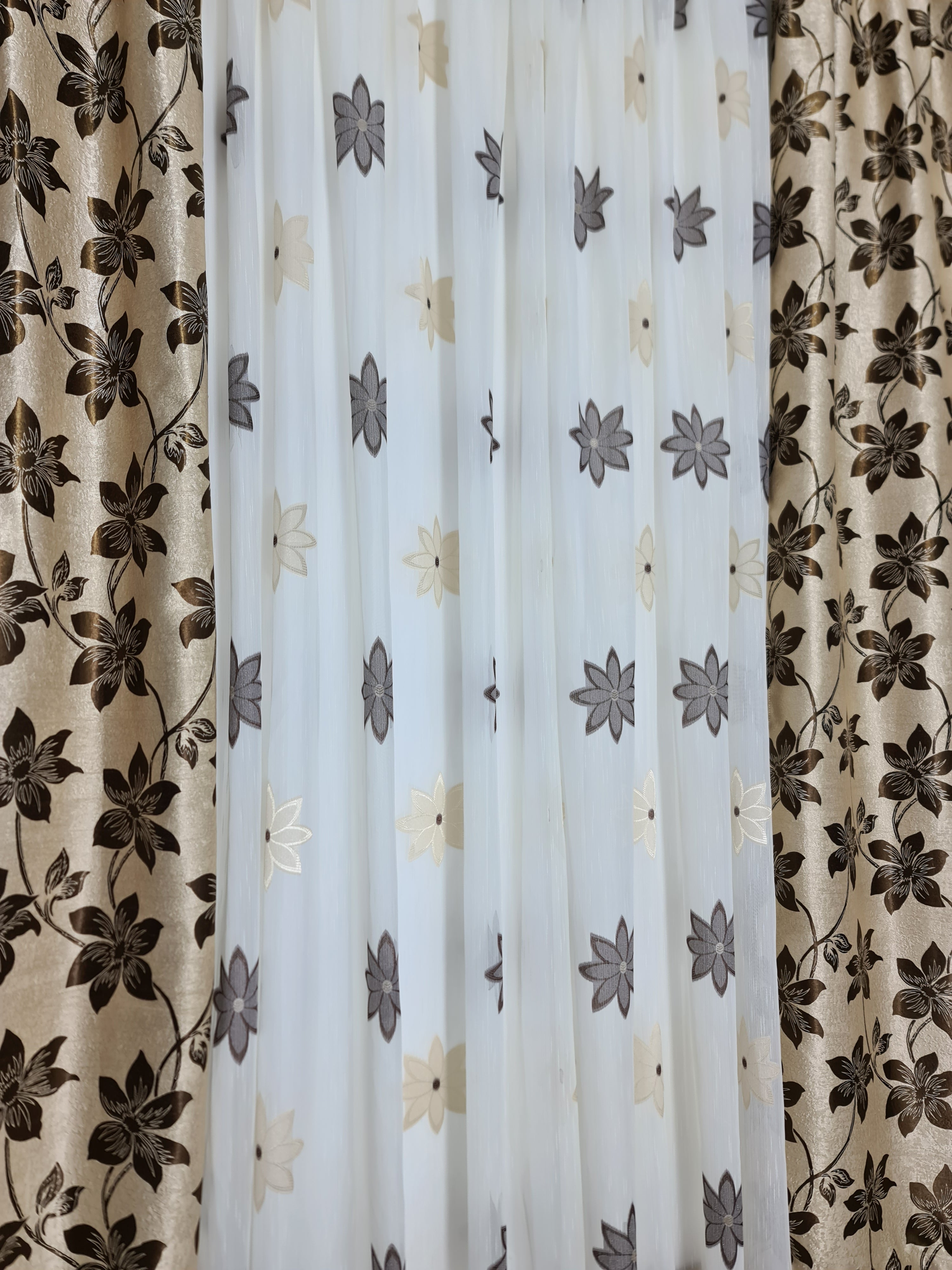 Set Perdea si Draperie Rodica - CASABLANCA Set Perdea si Draperie Rodica Casa Blanca Curtains & Drapes 330.00 CASABLANCA  CASABLANCA