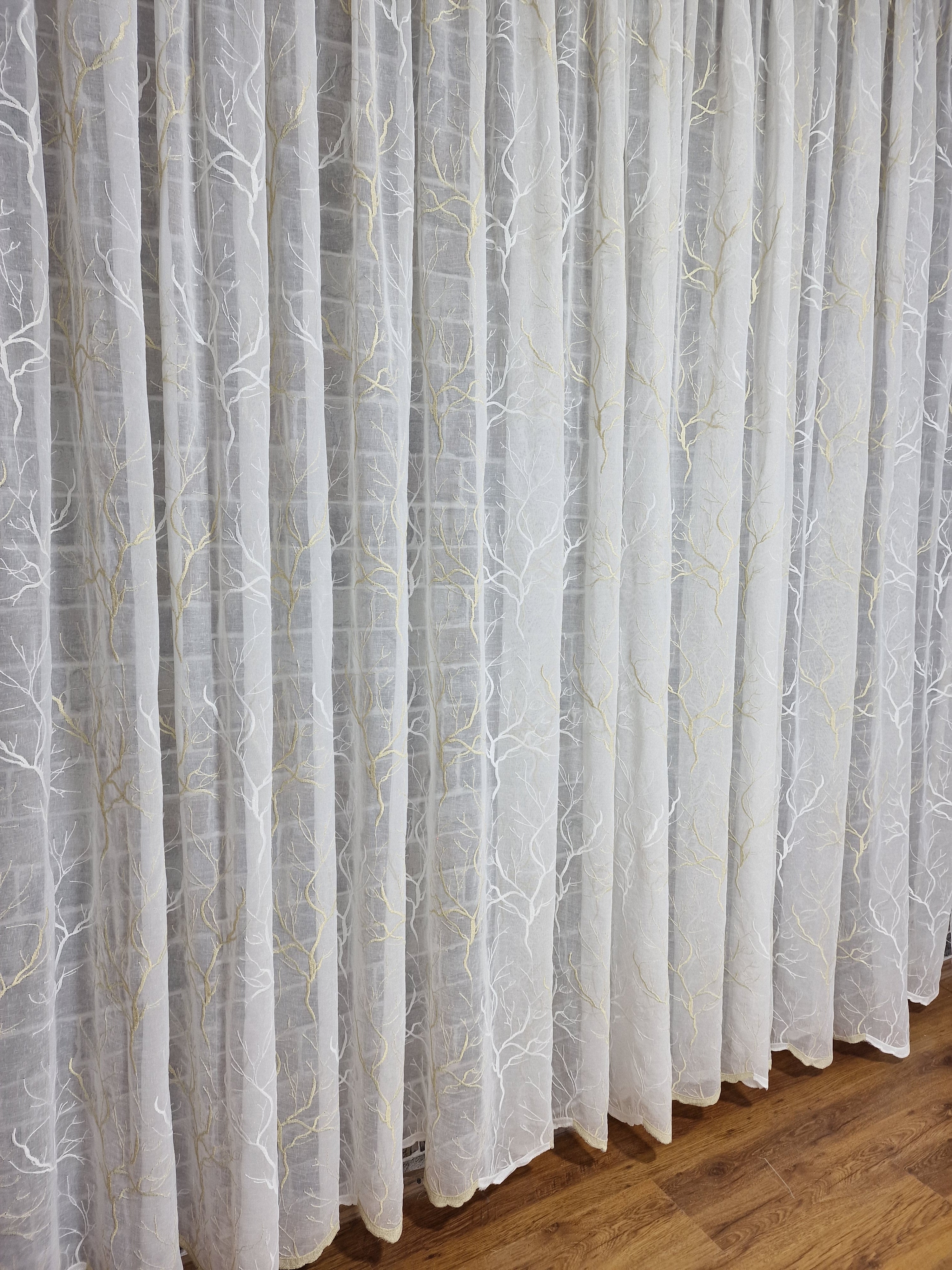 Perdea model crenguțe, confecționată din in, material plin ca textura - CASABLANCA Perdea model crenguțe, confecționată din in, material plin ca textura Casa Blanca Curtains & Drapes 60.00 CASABLANCA  CASABLANCA