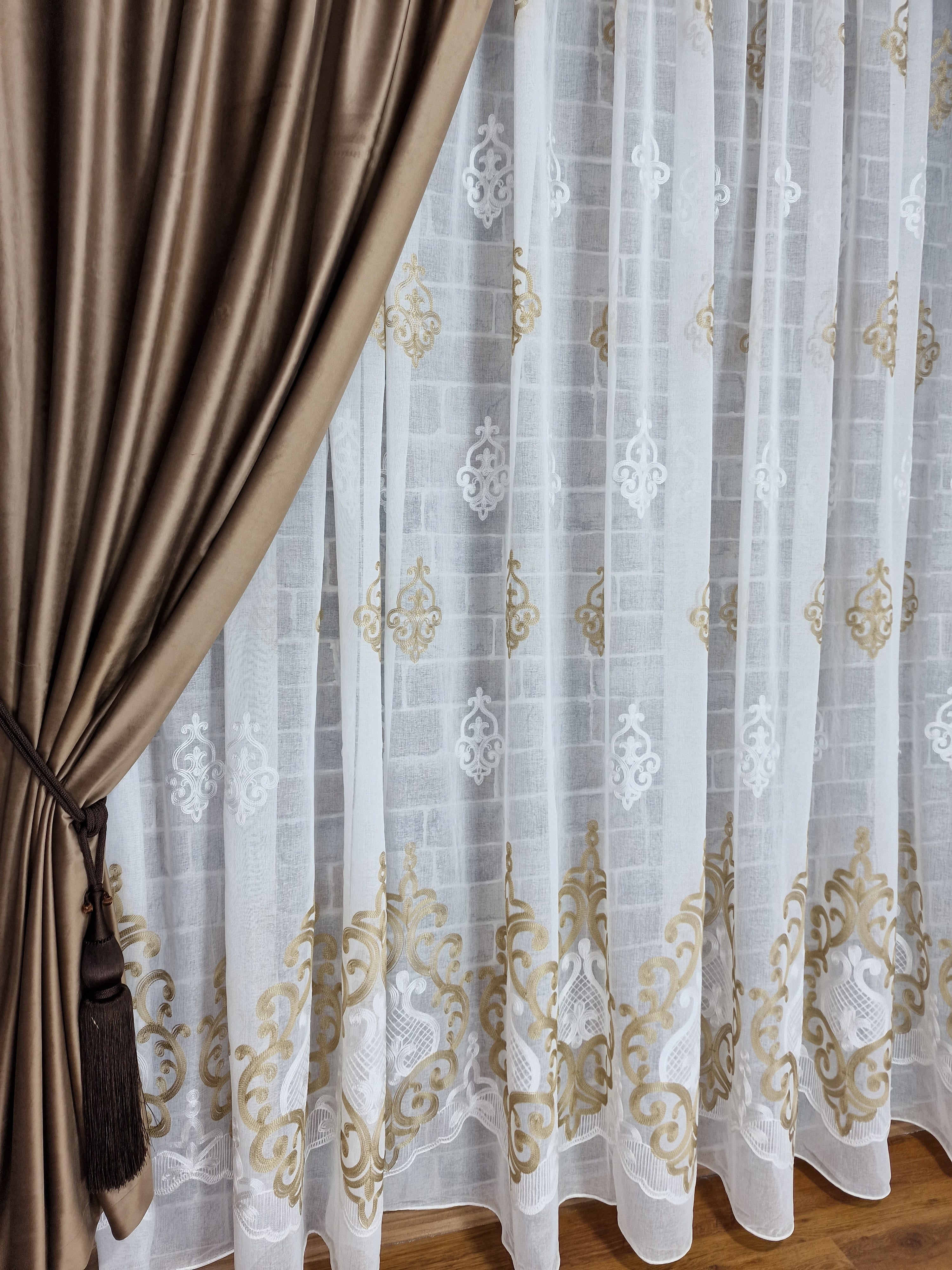 Set perdea si draperie Marinela - CASABLANCA Set perdea si draperie Marinela Casa Blanca Curtains & Drapes 455.00 CASABLANCA  CASABLANCA