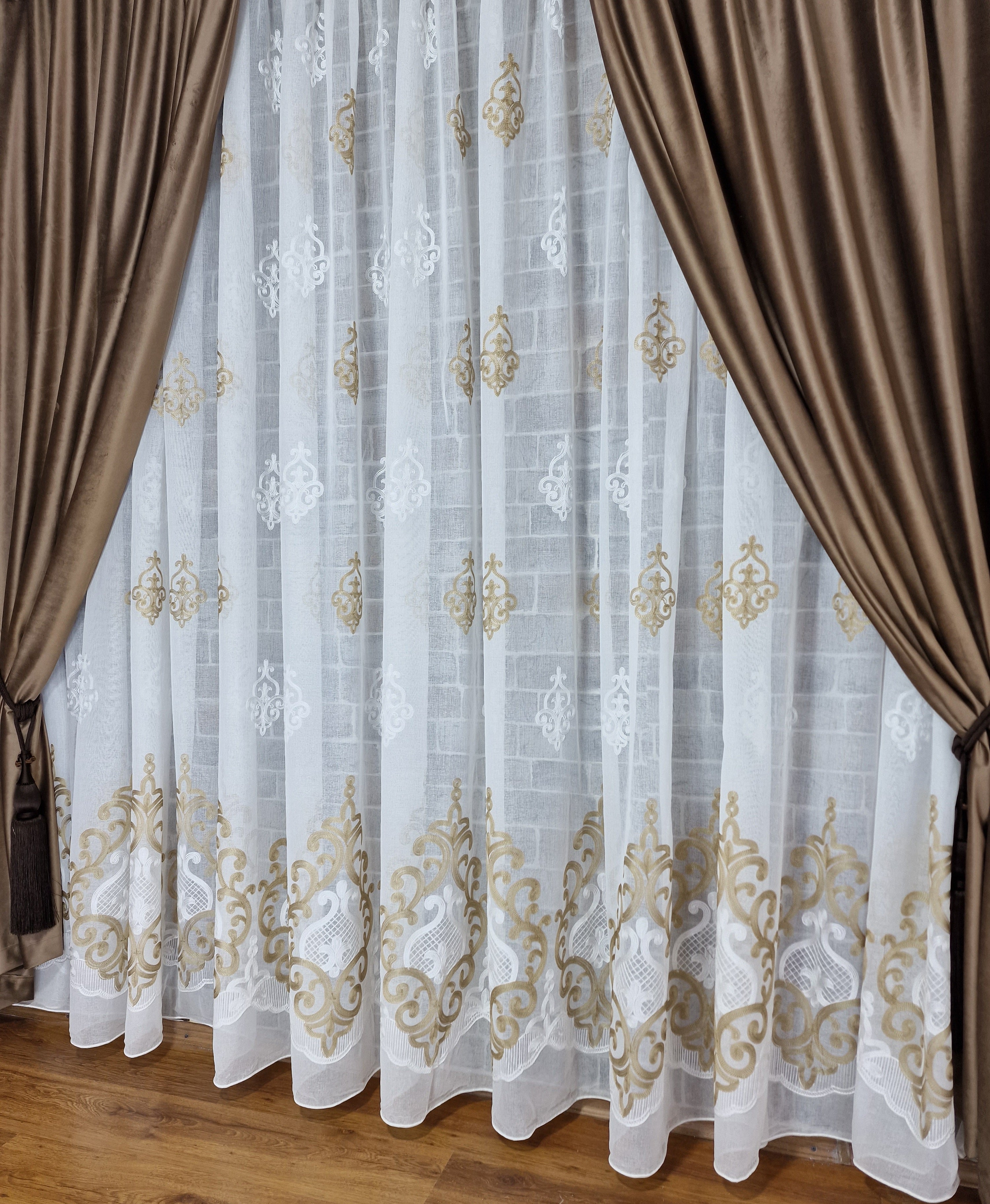 Set perdea si draperie Marinela - CASABLANCA Set perdea si draperie Marinela Casa Blanca Curtains & Drapes 455.00 CASABLANCA  CASABLANCA