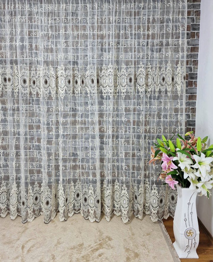 Perdea din tul cu broderie crem cu maro si fir auriu, model oglinda mica - CASABLANCA Perdea din tul cu broderie crem cu maro si fir auriu, model oglinda mica CasaBlanca Curtains & Drapes 40.00 CASABLANCA  CASABLANCA