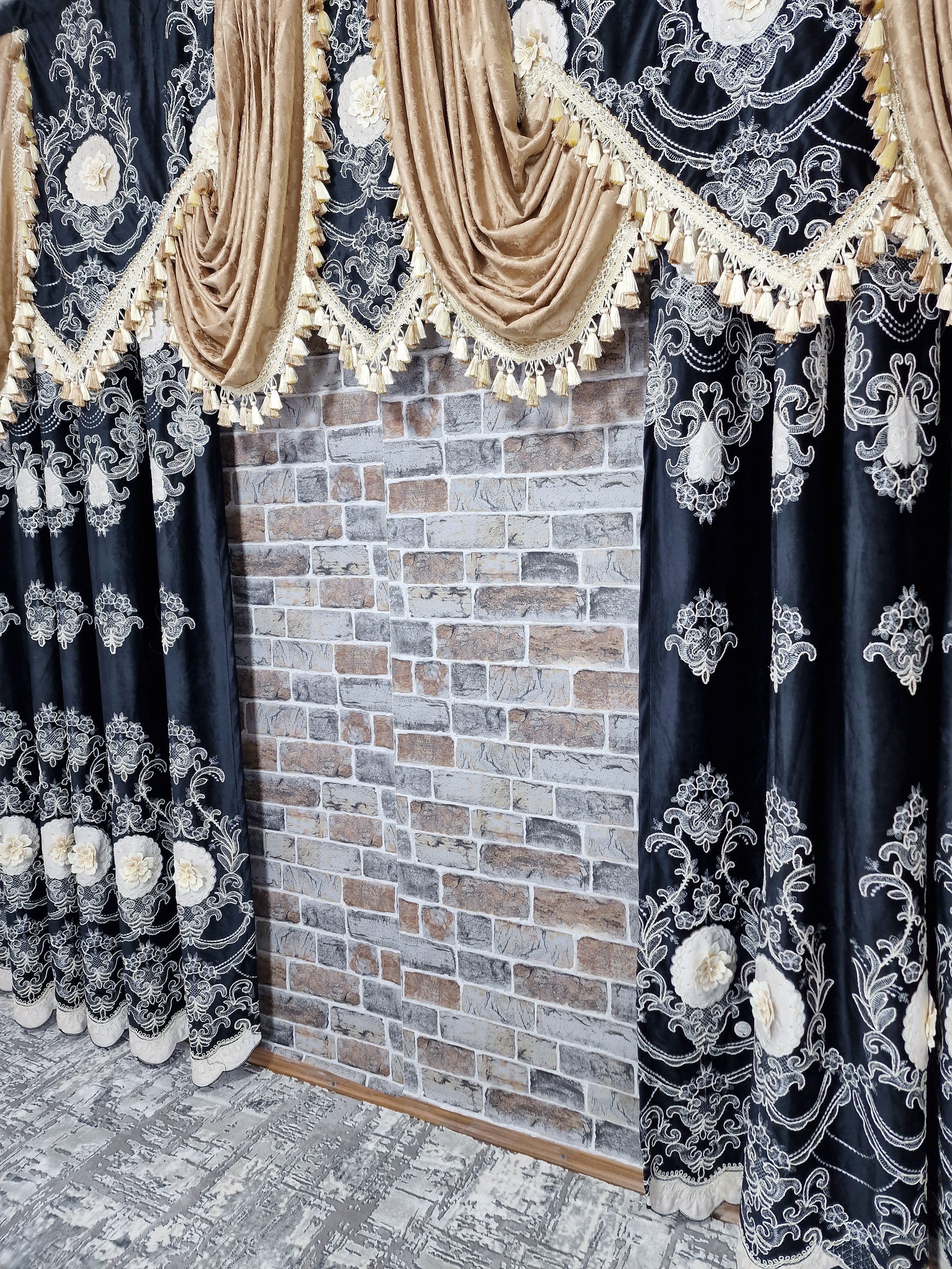 Draperie cu model pentru sina ssu galerie de 3,50 metri - CASABLANCA Draperie cu model pentru sina ssu galerie de 3,50 metri CASABLANCA  1880.00 CASABLANCA  CASABLANCA