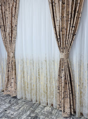 Set complet perdea si draperie, colectia Golden, varianta crem - CASABLANCA Set complet perdea si draperie, colectia Golden, varianta crem CASABLANCA  740.00 CASABLANCA  CASABLANCA