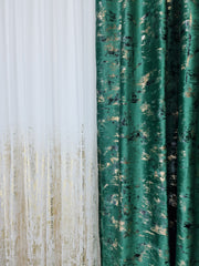 Set complet perdea si draperie, colectia Golden, varianta verde smarald - CASABLANCA Set complet perdea si draperie, colectia Golden, varianta verde smarald CASABLANCA  740.00 CASABLANCA  CASABLANCA