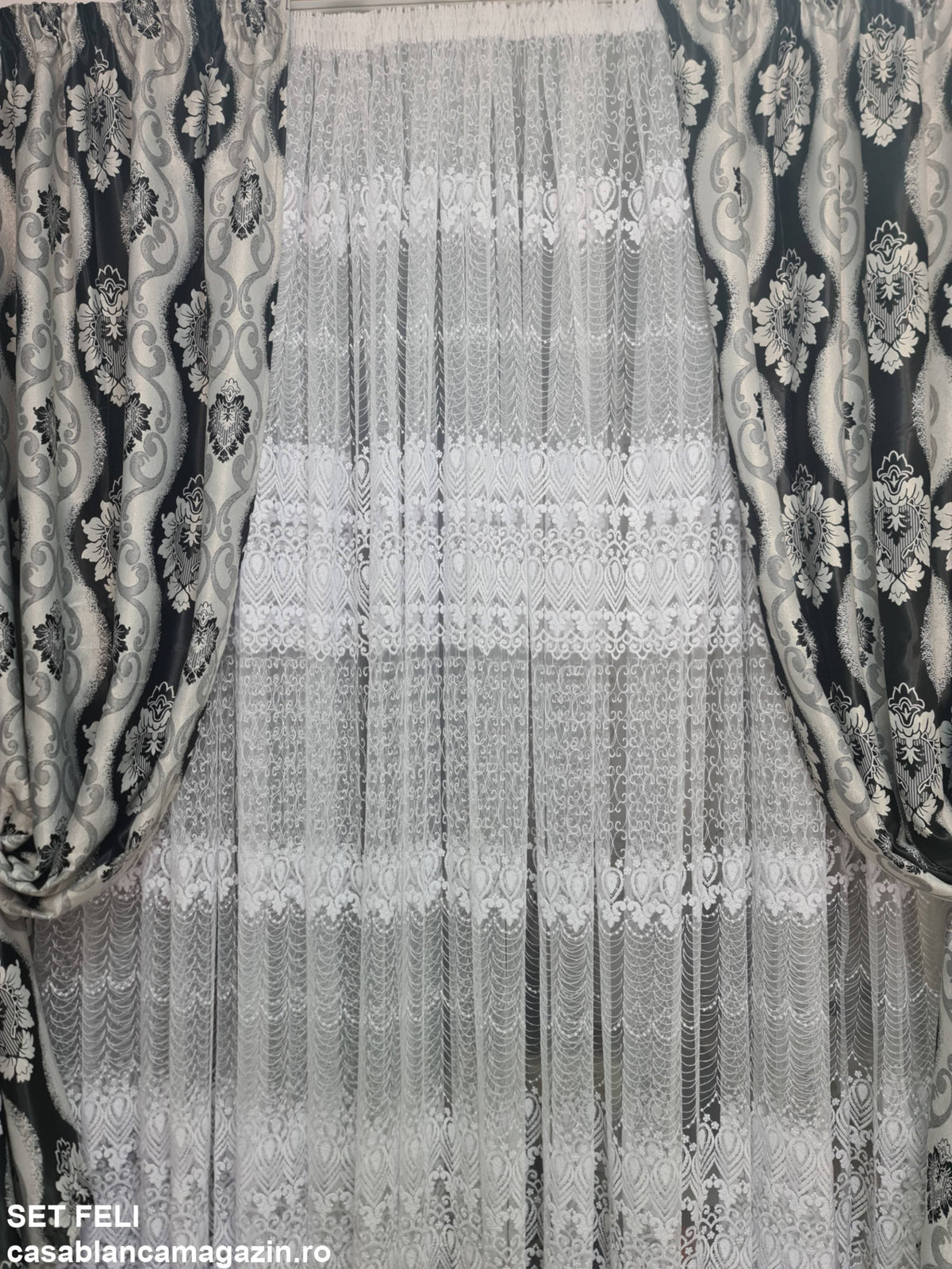 Set perdea si draperie Feli, perdea plina de broderie,set ideal pentru un stil elegant - CASABLANCA Set perdea si draperie Feli, perdea plina de broderie,set ideal pentru un stil elegant Casa Blanca Curtains & Drapes 660.00 CASABLANCA 8metriperdeacu6metridraperiepentrusinagaleriede4-5 CASABLANCA
