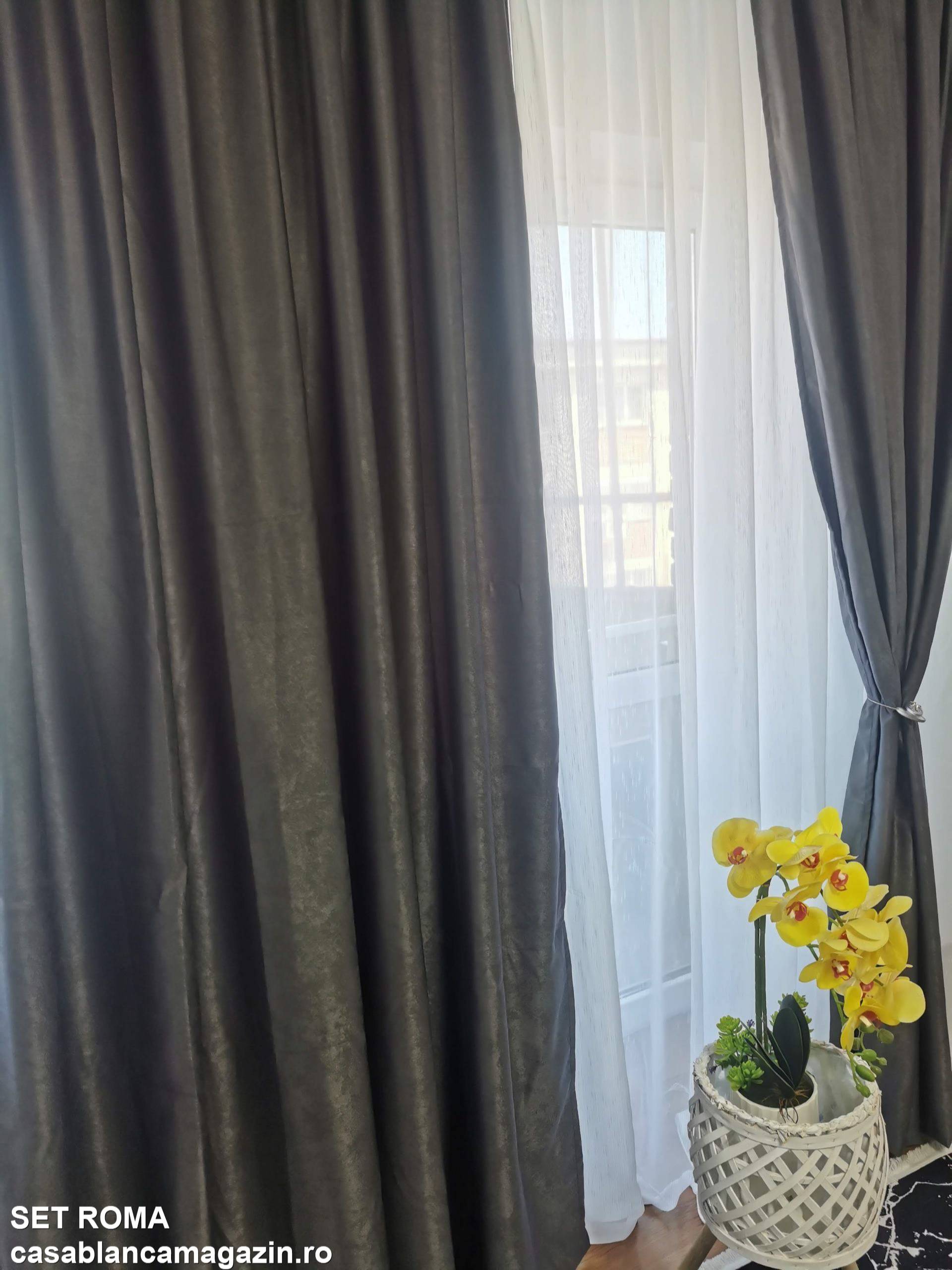 Set perdea si draperie Roma - CASABLANCA Set perdea si draperie Roma Casa Blanca Curtains & Drapes 325.00 CASABLANCA  CASABLANCA