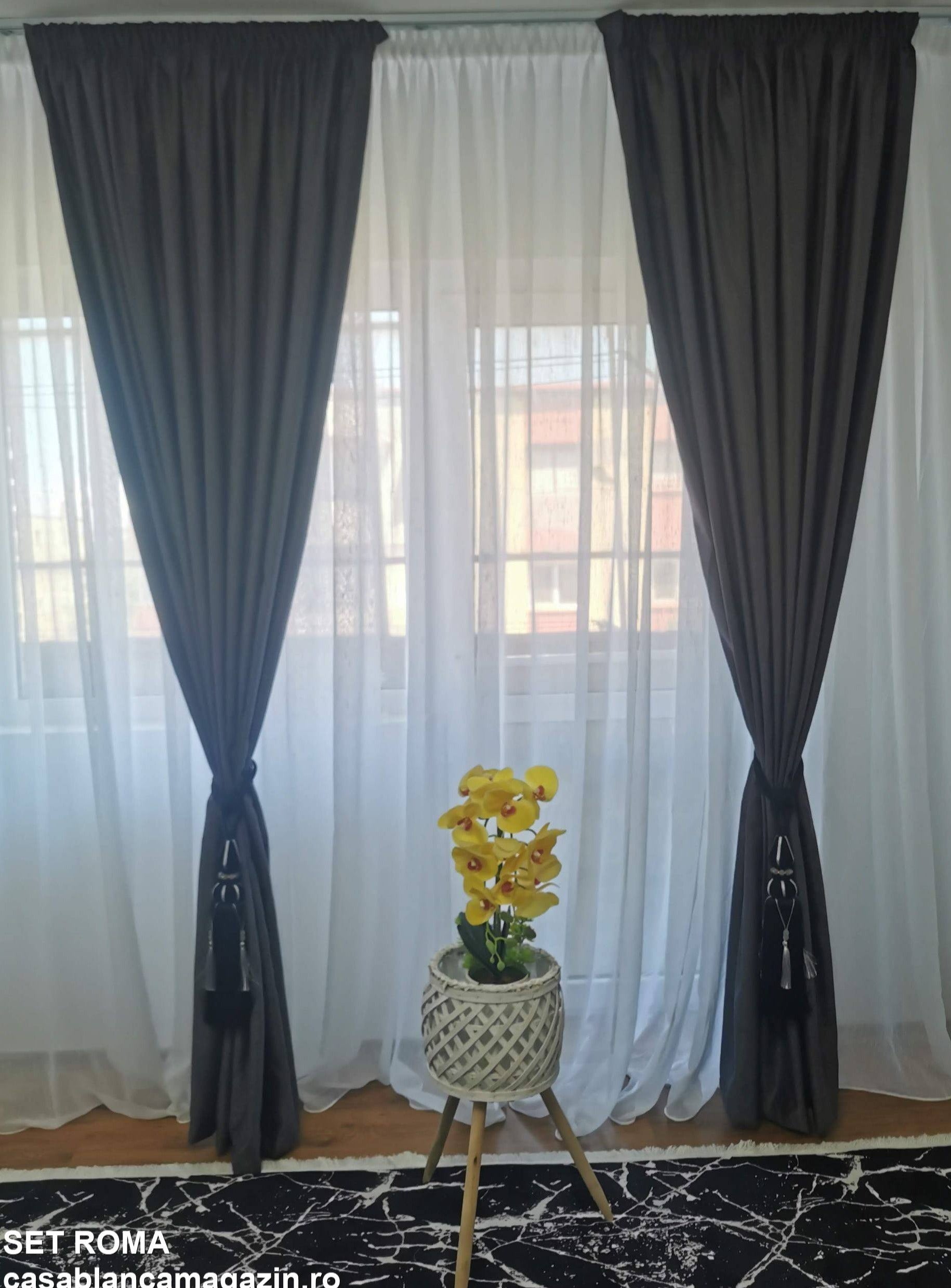 Set perdea si draperie Roma - CASABLANCA Set perdea si draperie Roma Casa Blanca Curtains & Drapes 325.00 CASABLANCA  CASABLANCA