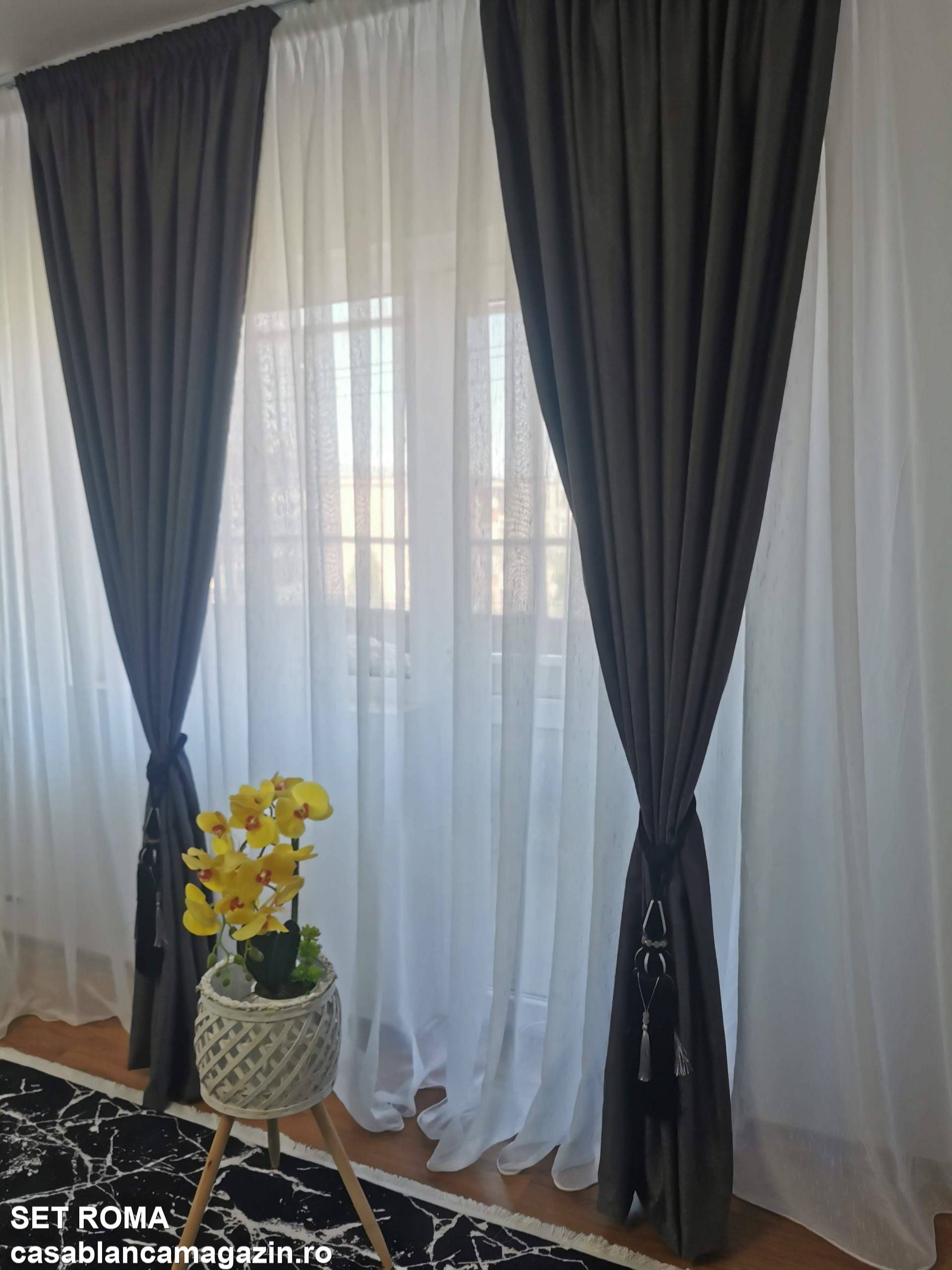 Set perdea si draperie Roma - CASABLANCA Set perdea si draperie Roma Casa Blanca Curtains & Drapes 325.00 CASABLANCA  CASABLANCA