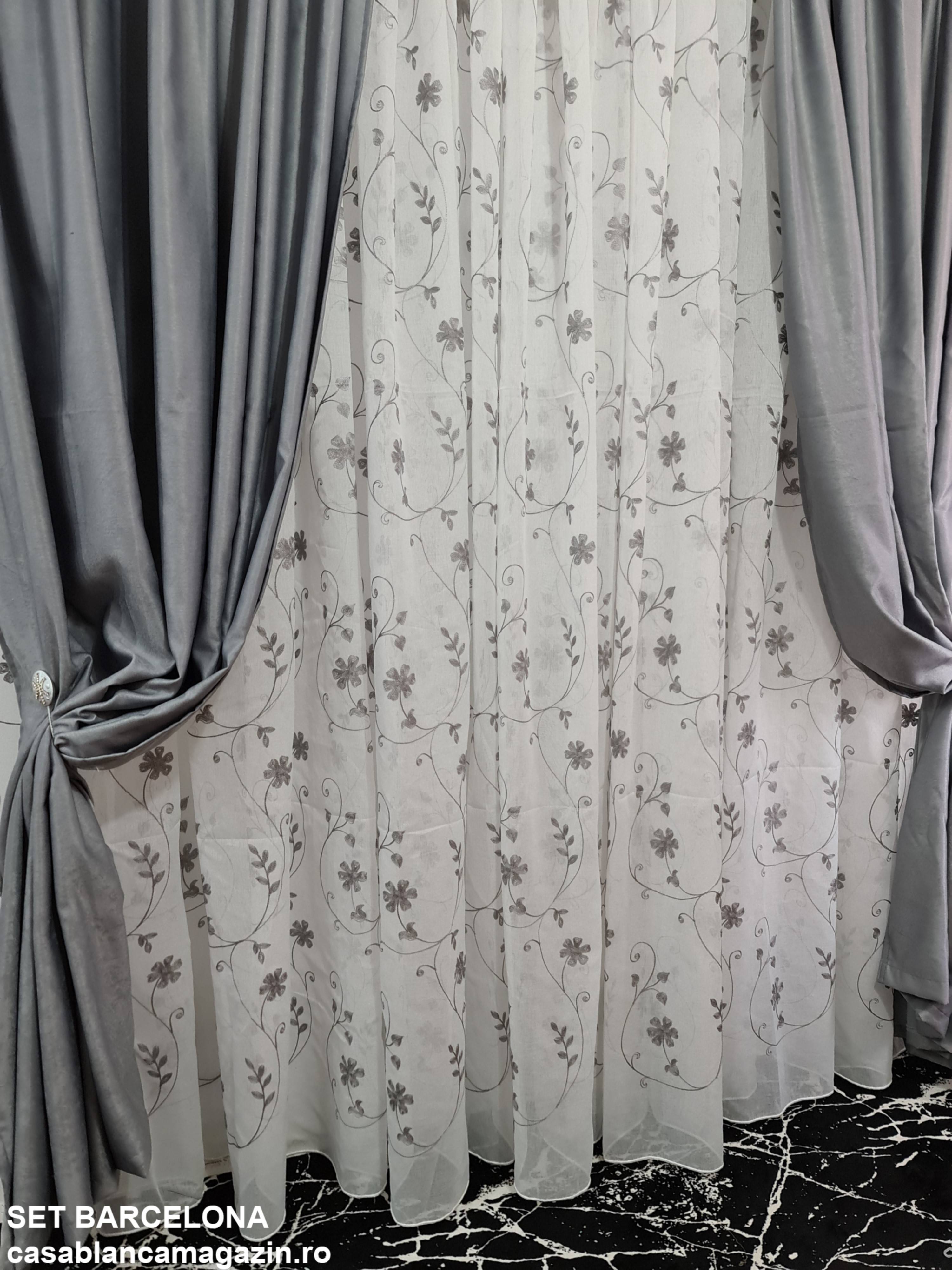 Set perdea si draperie Barcelona - CASABLANCA Set perdea si draperie Barcelona Casa Blanca Curtains & Drapes 350.00 CASABLANCA  CASABLANCA