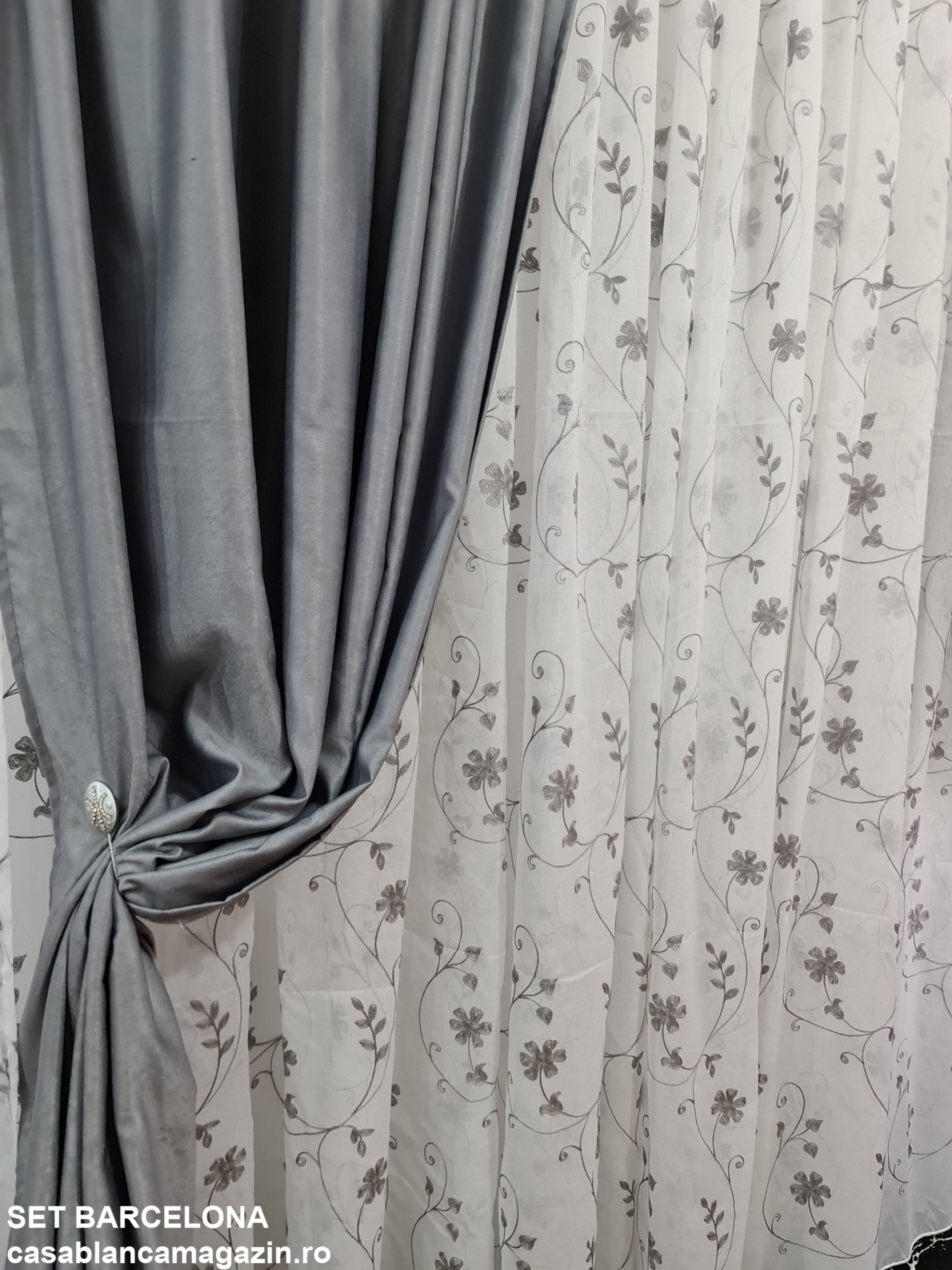 Set perdea si draperie Barcelona - CASABLANCA Set perdea si draperie Barcelona Casa Blanca Curtains & Drapes 350.00 CASABLANCA  CASABLANCA