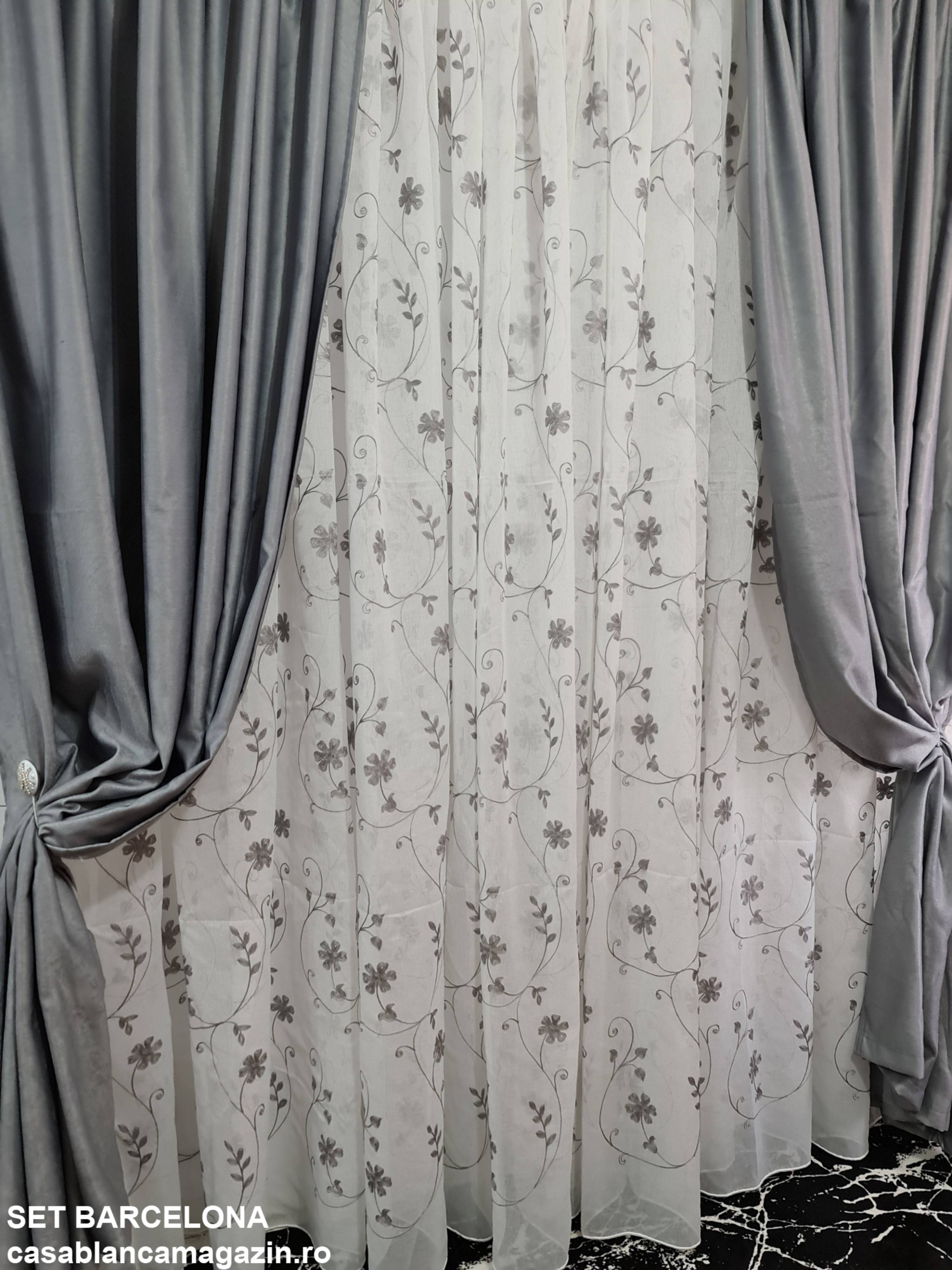 Set perdea si draperie Barcelona - CASABLANCA Set perdea si draperie Barcelona Casa Blanca Curtains & Drapes 350.00 CASABLANCA  CASABLANCA