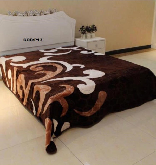 Patura Soft 3D, cu o textura pufoasa si catifelata, pentru pat mare,maro, dimensiune 200x240 cod:P13 - CASABLANCA Patura Soft 3D, cu o textura pufoasa si catifelata, pentru pat mare,maro, dimensiune 200x240 cod:P13 CasaBlanca Blankets 135.00 CASABLANCA  CASABLANCA