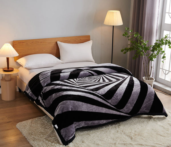 Experimentează confortul și calitatea cu pătură pufoasă ce are dimensiunea generoasă de 200x230 cod:P11 - CASABLANCA Experimentează confortul și calitatea cu pătură pufoasă ce are dimensiunea generoasă de 200x230 cod:P11 CasaBlanca Blankets 150.00 CASABLANCA  CASABLANCA